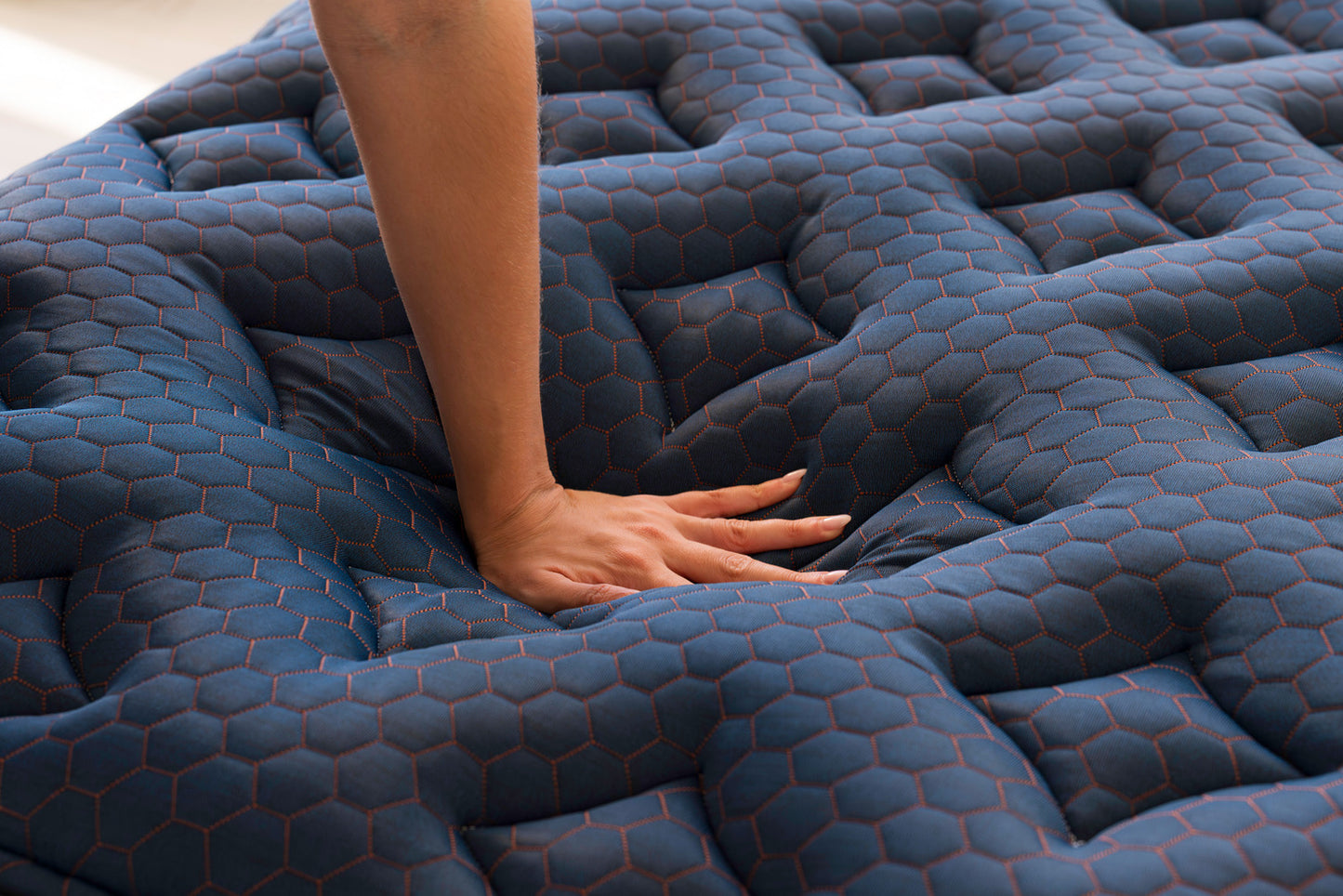 Aurora Luxe Cooling Cloud Pillowtop